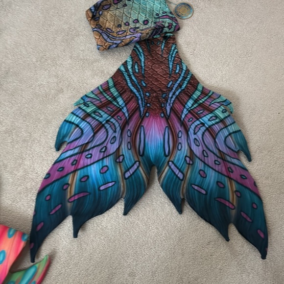 NWT Finfolk Treasure Cove mermaid tail XS - Picture 2 of 6